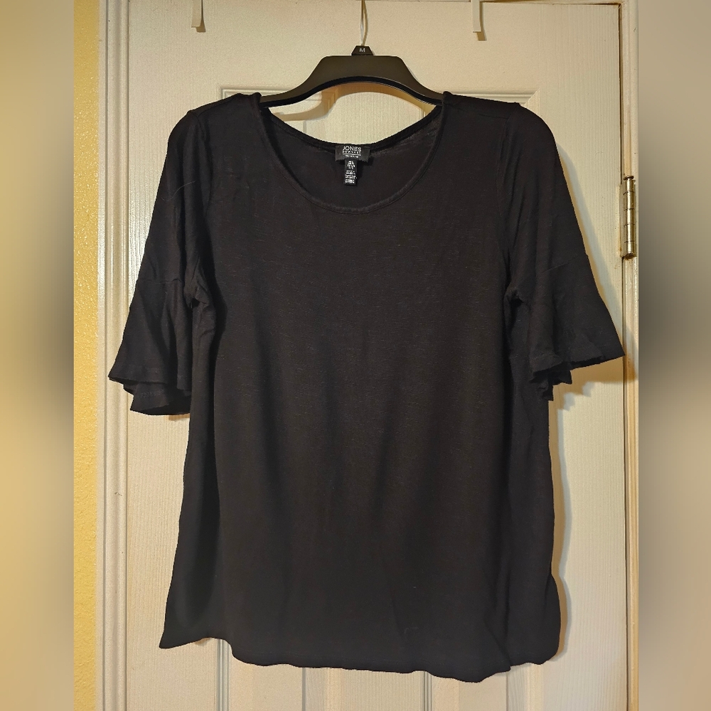 Black Women's Top With Flare Sleeves